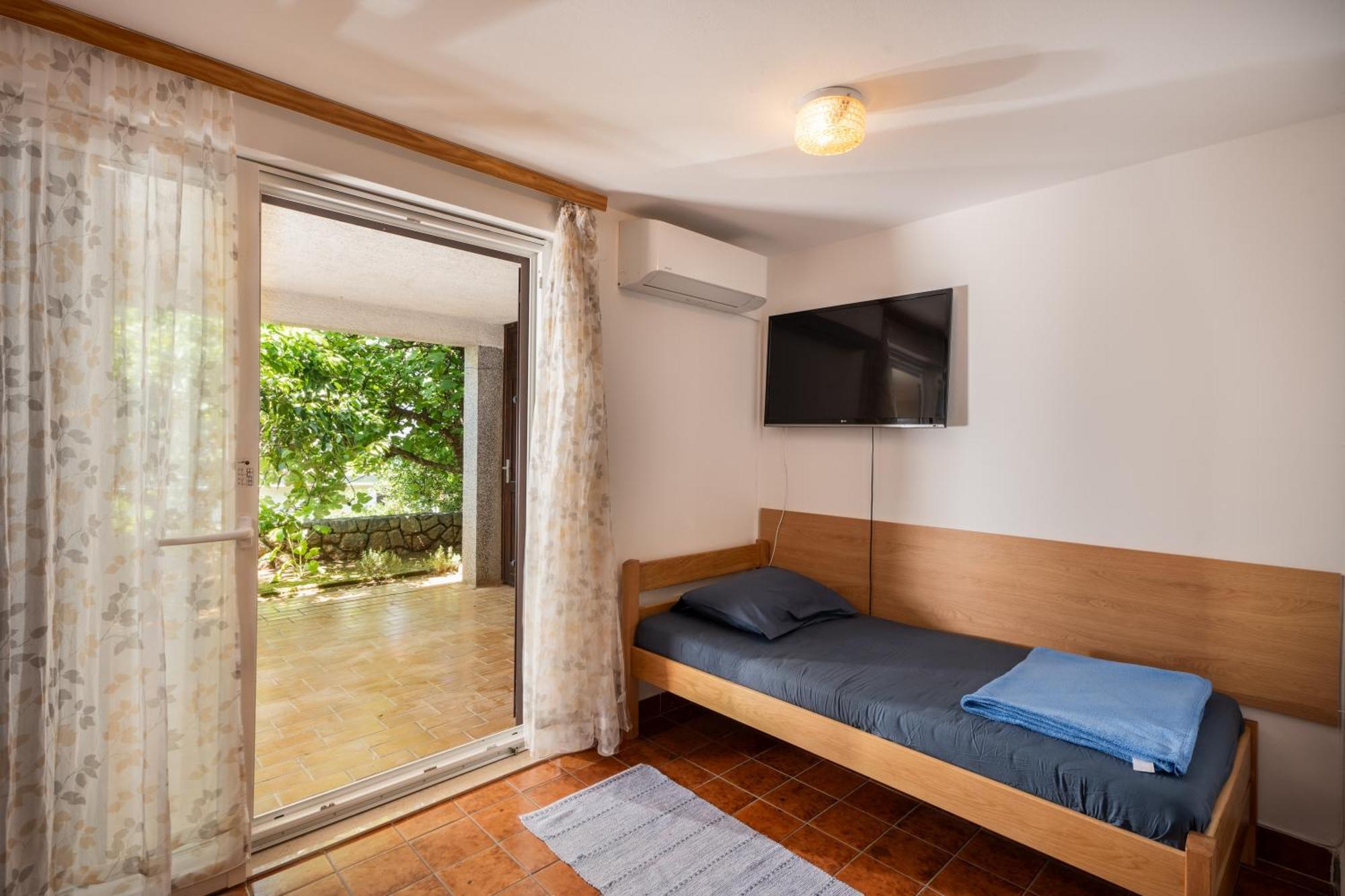 Klepac Studio Krk Town Exterior foto